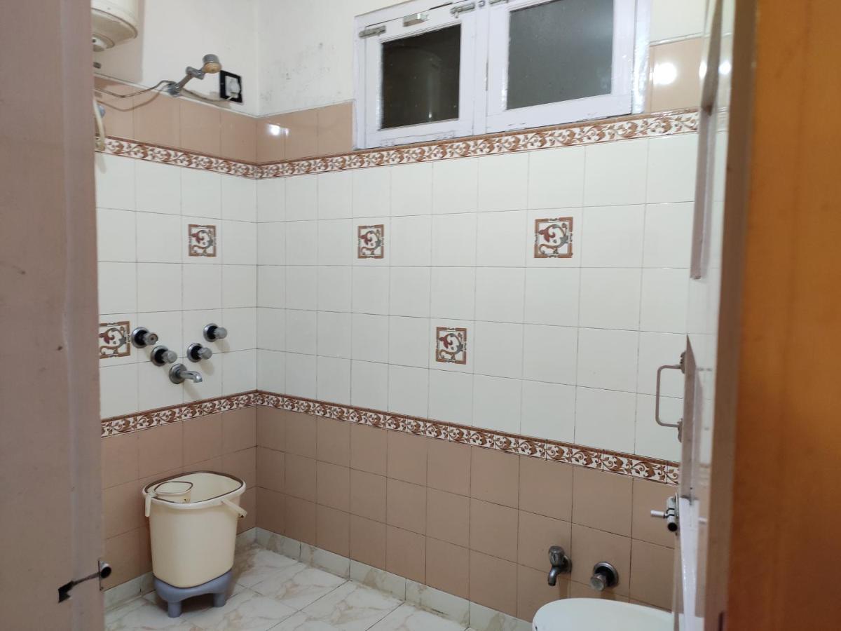 Hotel Royal Чамба Екстериор снимка